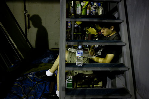 劇団からっかぜ　けむりがめにしみる